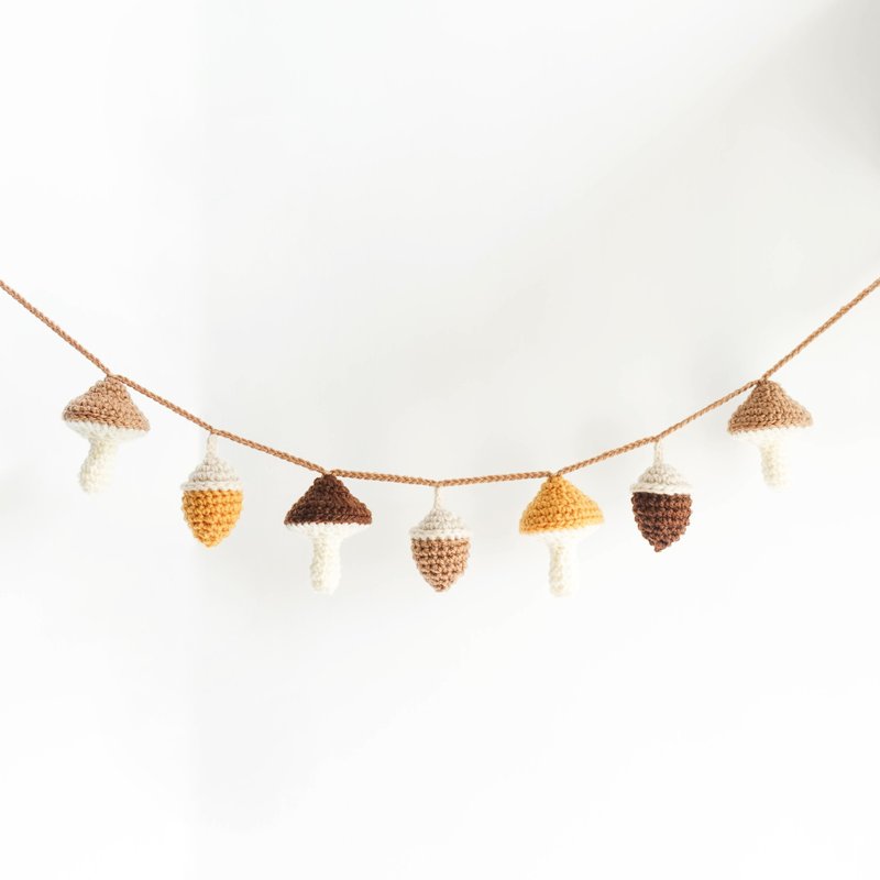 Crochet Mushroom Acorn Garland Party Camping Picnic Birthday Interior Decoration - Wall Décor - Other Man-Made Fibers Brown