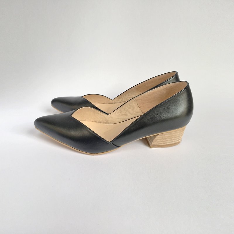 /Classic Girl Series No.1 BECKY / Morning Glory /low-heeled pump - High Heels - Genuine Leather Black