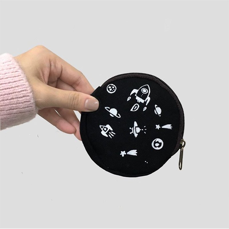 Space / hand-painted canvas coin purse - กระเป๋าใส่เหรียญ - ผ้าฝ้าย/ผ้าลินิน สีดำ