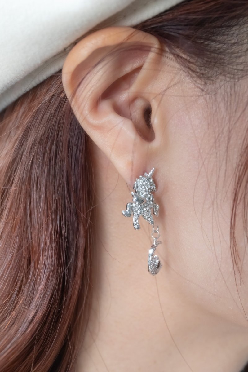 Unicorn Paradise Earrings - ต่างหู - โลหะ สีเงิน