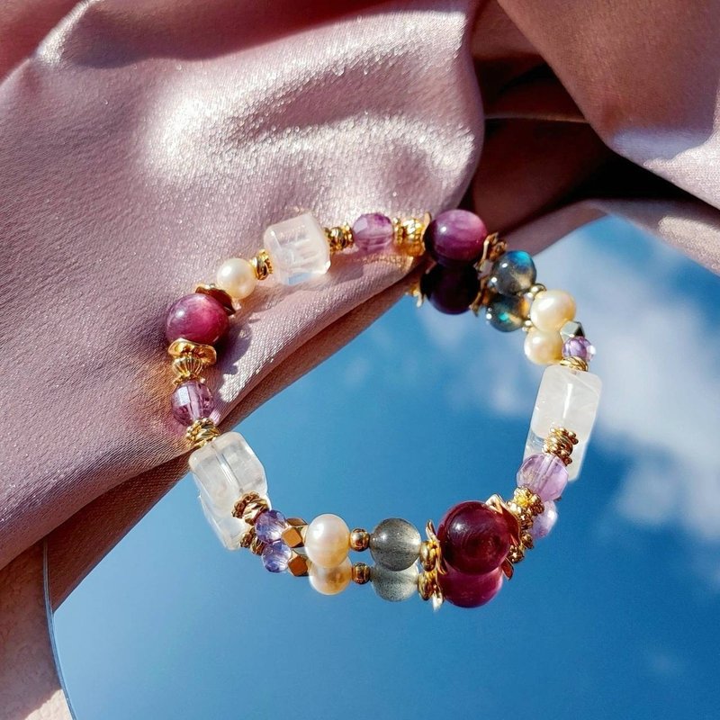 Mirror, mirror. Lepidolite White Ghost Sugar Cube Freshwater Pearl 14K Gold-Filled Crystal Ore Bracelet - Bracelets - Crystal Purple