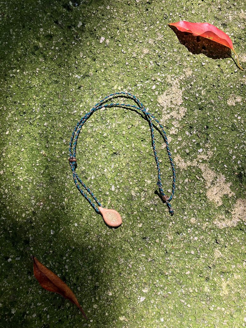 Miao green sea glass ceramic necklace - length can be adjusted freely - สร้อยคอ - ดินเผา สีเขียว