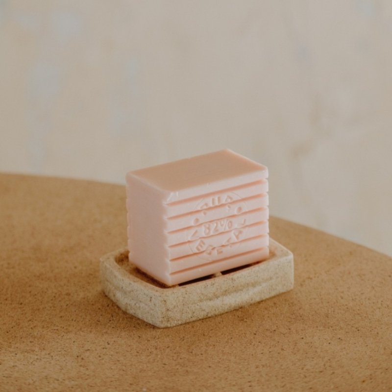 五月玫瑰深層滋潤馬賽皂300g - 肥皂/手工皂 - 其他材質 粉紅色