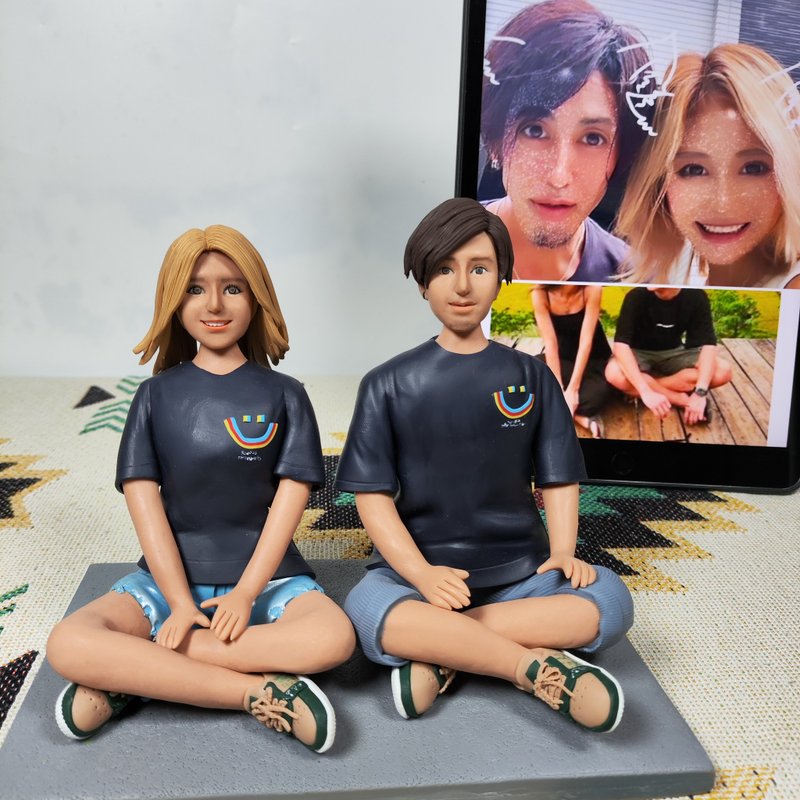 客制化人物公仔 結婚 周年紀念 禮物 訂制 3D人偶 人像畫 似顏繪 - 公仔/玩偶 - 黏土 多色