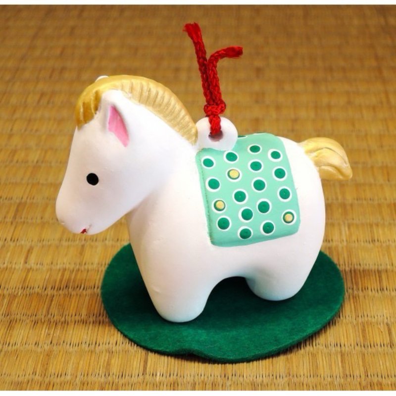 馬年陶瓷手作擺飾－土鈴神馬 (白) - 擺飾/家飾品 - 陶 