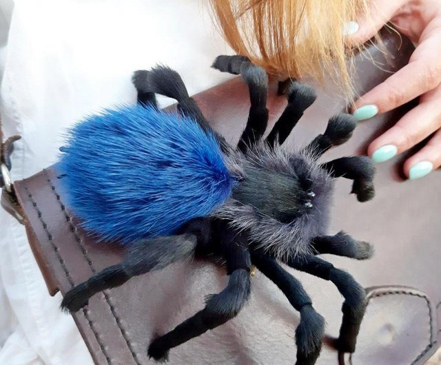 タランチュラ スパイダーヘアピン 昆虫のヘアクリップ コスプレ