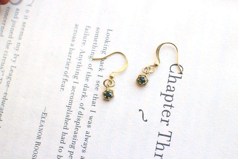 迷你願望-鋯石 黃銅耳環-可改夾 - 耳環/耳夾 - 其他金屬 綠色