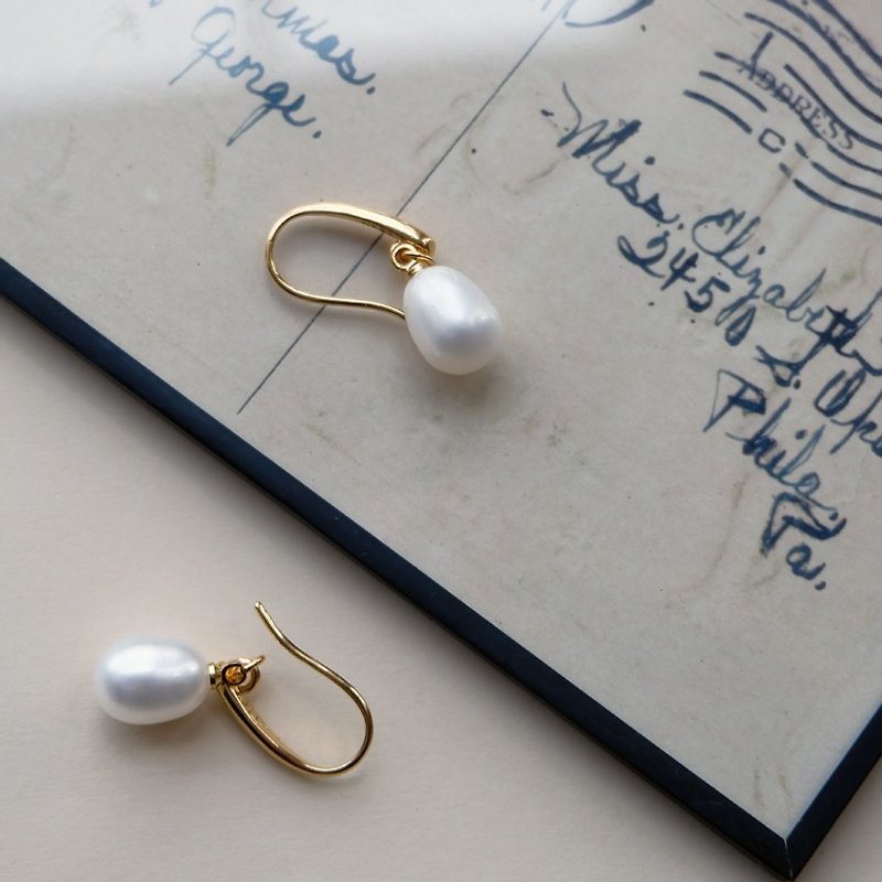 N IS FOR NEVERLAND pearl 18k gold gilded earring - ต่างหู - โลหะ สีทอง