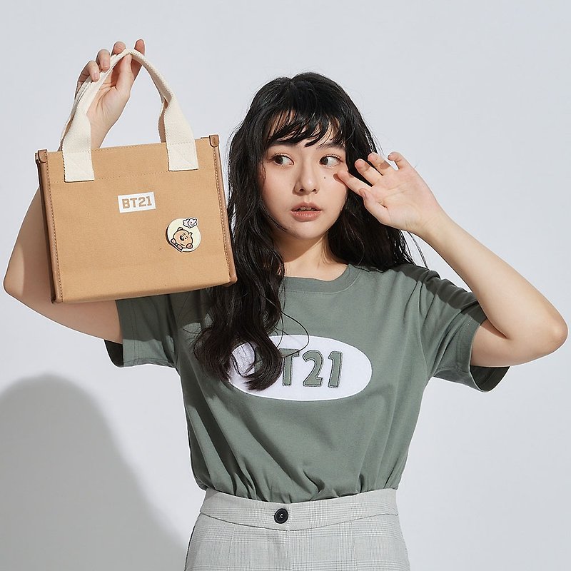 BT21 Small Square Clutch/ Khaki/ With Pin