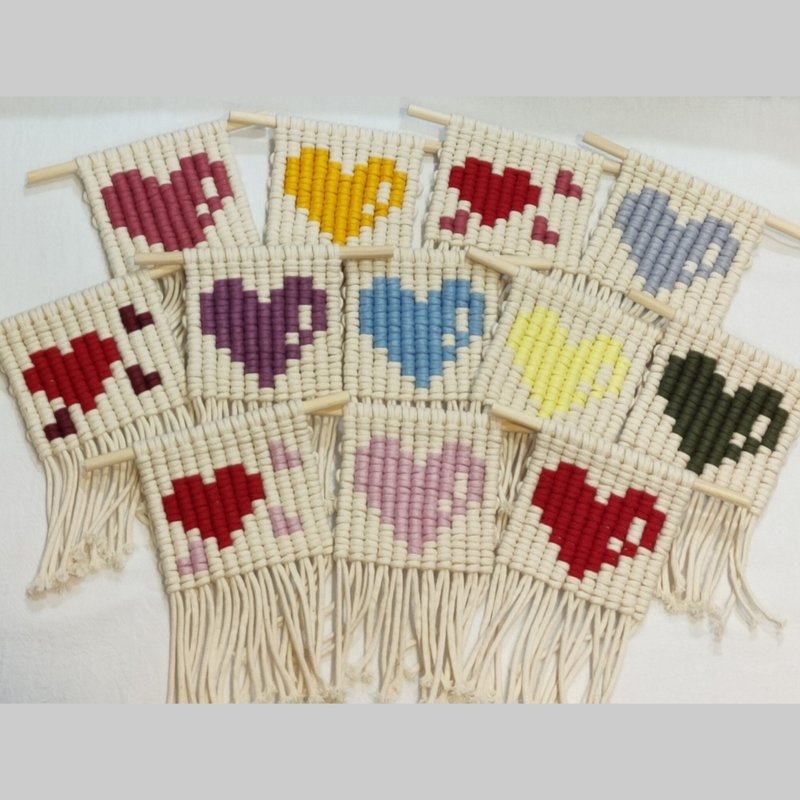 macrame love tapestry woven tapestry hangings - ของวางตกแต่ง - ผ้าฝ้าย/ผ้าลินิน 