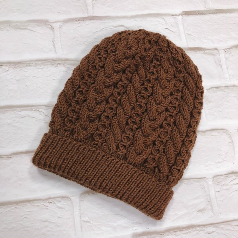 ChiChi手作-麻花毛線帽-毛線編織毛帽【不刺癢系列】 - 帽子 - 羊毛 咖啡色
