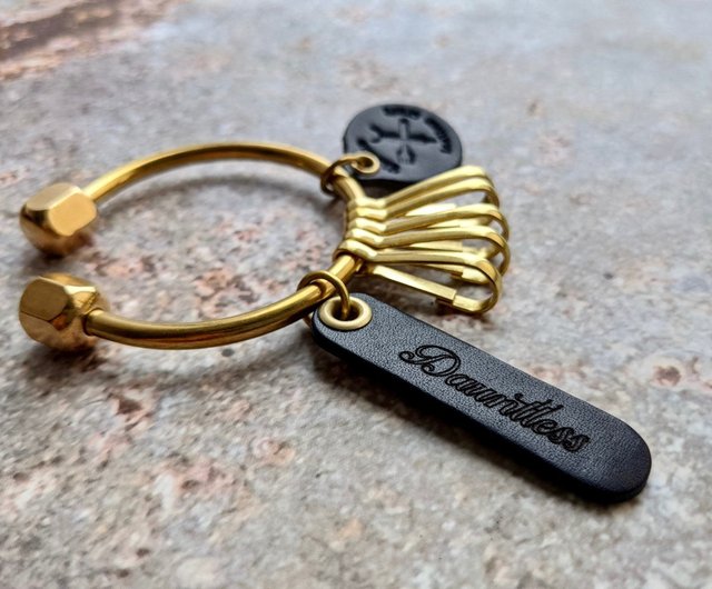 Pure Bronze Key Ring【Free Laser Engraving】Solid O-shaped Bronze Graduation  Gift Birthday Gift - Shop throne Keychains - Pinkoi