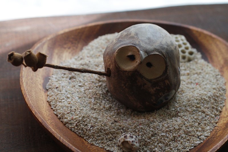 純手捏慵懶哥貓頭鷹陶偶 - 擺飾/家飾品 - 陶 咖啡色