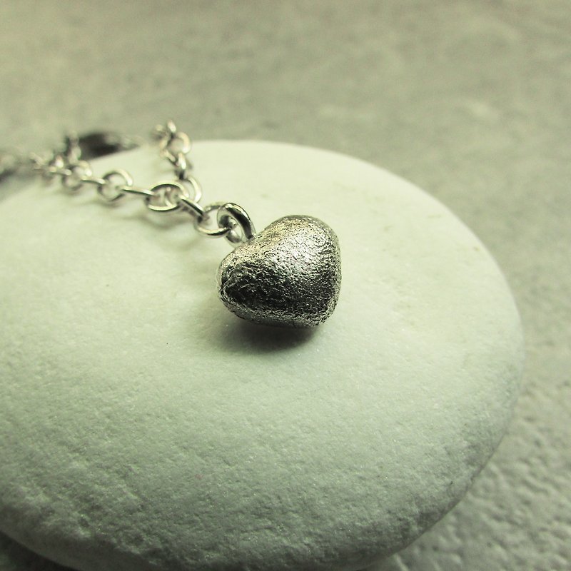 heart bracelet | mittag jewelry | handmade and made in Taiwan - Bracelets - Silver Silver