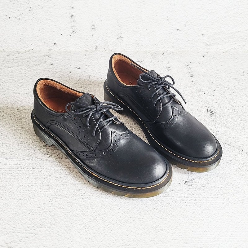 Round Toe Carved Derby Shoes (Wide Last) - Classic Black Genuine Leather Women's Shoes Large Size - รองเท้าหนังผู้หญิง - หนังแท้ สีดำ