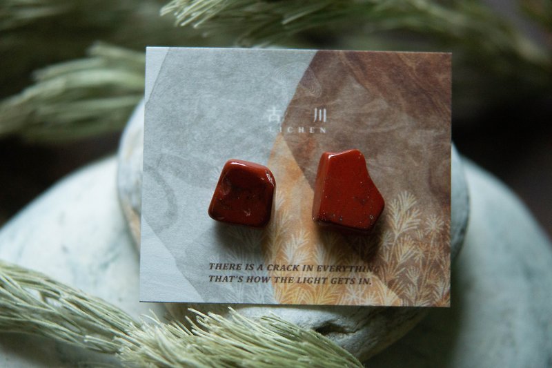 CRACK | Mineral earrings | EARRINGS - ต่างหู - หยก สีแดง