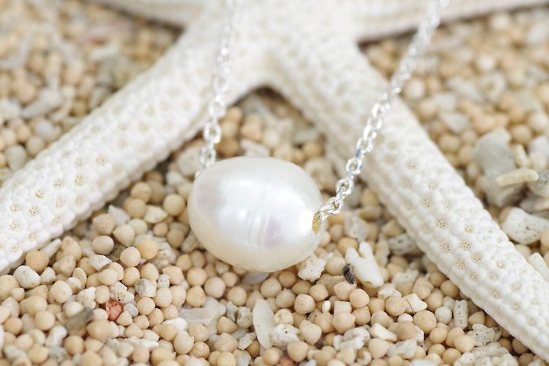 Freshwater pearl necklace - สร้อยคอ - หิน ขาว