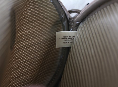 FOAK vintage / new stock / YSL Saint Laurent round antique bag - Shop  foakvintage Messenger Bags & Sling Bags - Pinkoi