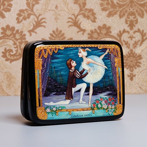 WhiteNight Swan Lake Lacquer Box: Hand-Painted Ballet-Inspired Art
