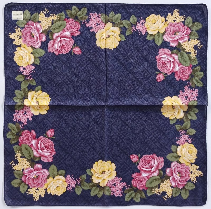 Burberry Vintage Floral Handkerchief Roses on Deep Blue 21 x 21 inches - 手帕 - 棉．麻 藍色