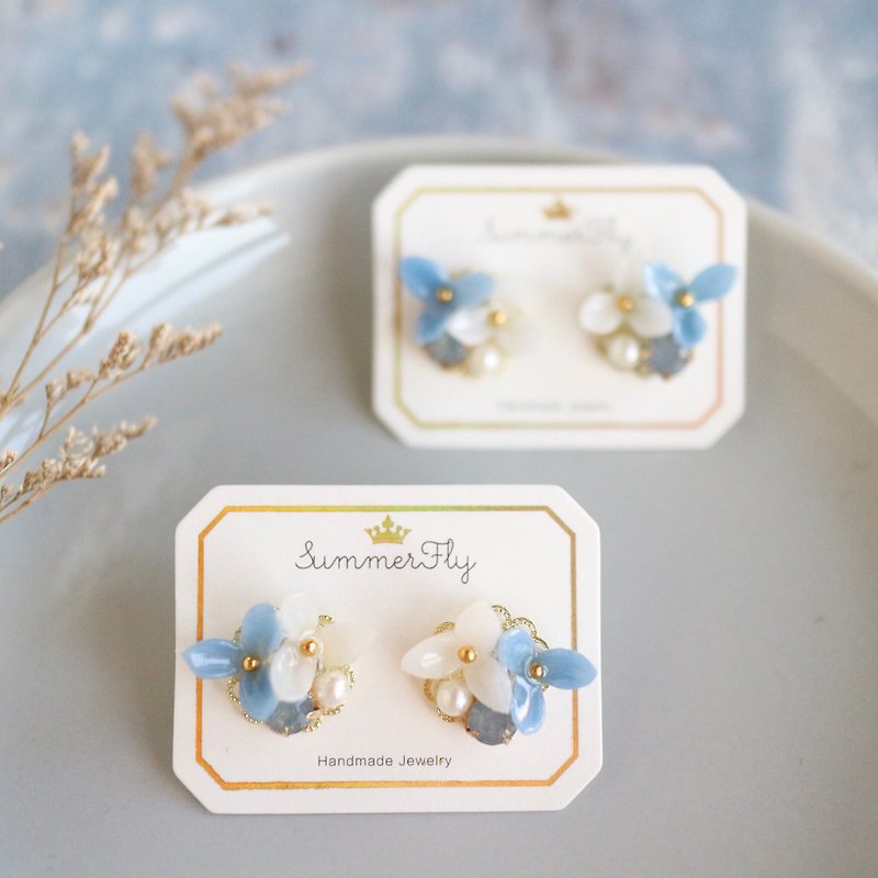 Exquisite handmade floral gradient blue rhinestone Japanese cotton pearl earrings earrings x - ต่างหู - เรซิน สีน้ำเงิน