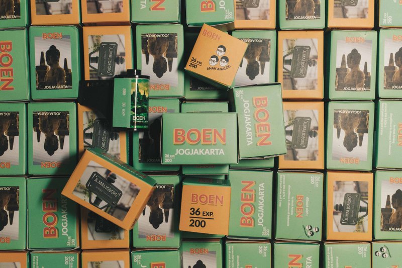 BOEN Jogjakart 彩色電影底片 ISO 200 36exp - 相機/拍立得/底片相機 - 其他金屬 黑色