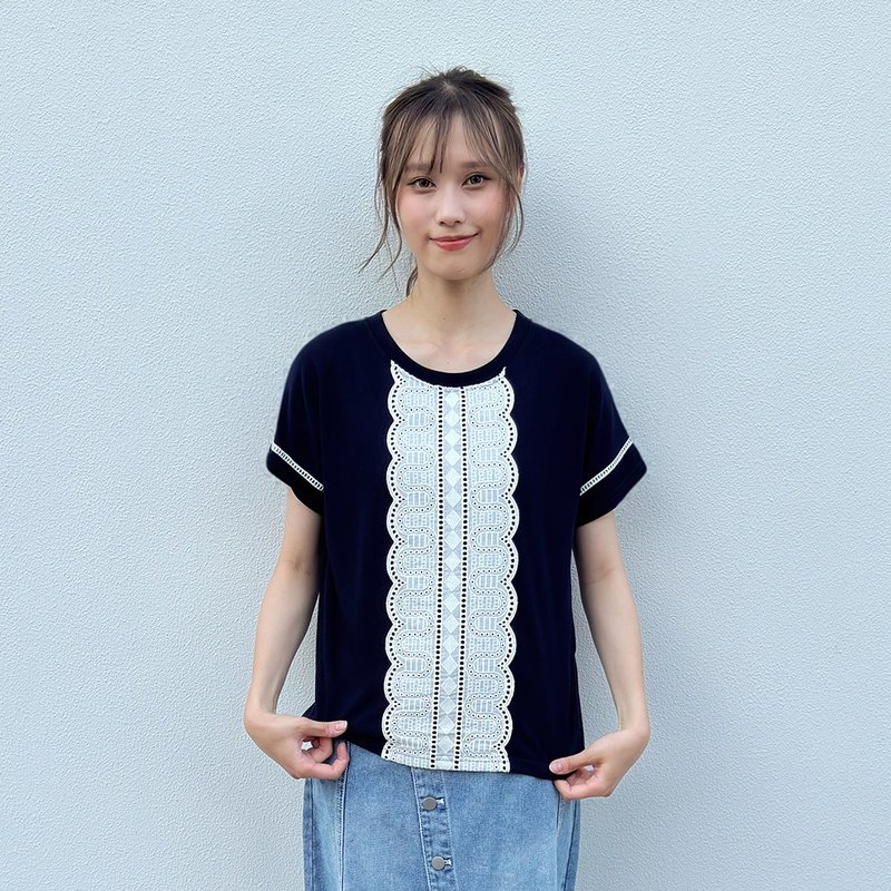 Hana Mokuba 圖騰圓領兩側開岔上衣 - 女上衣/長袖上衣 - 其他材質 