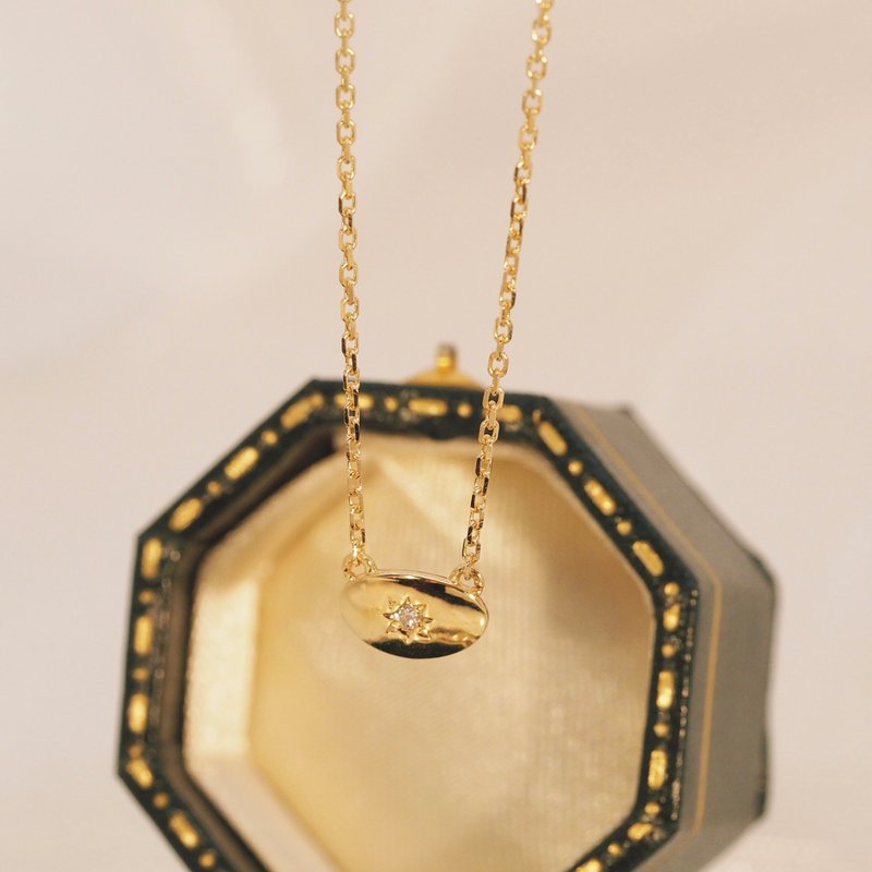 18K金鑽石星盾項鏈18K Gold Diamond Starry Shield Necklace - 項鍊 - 貴金屬 