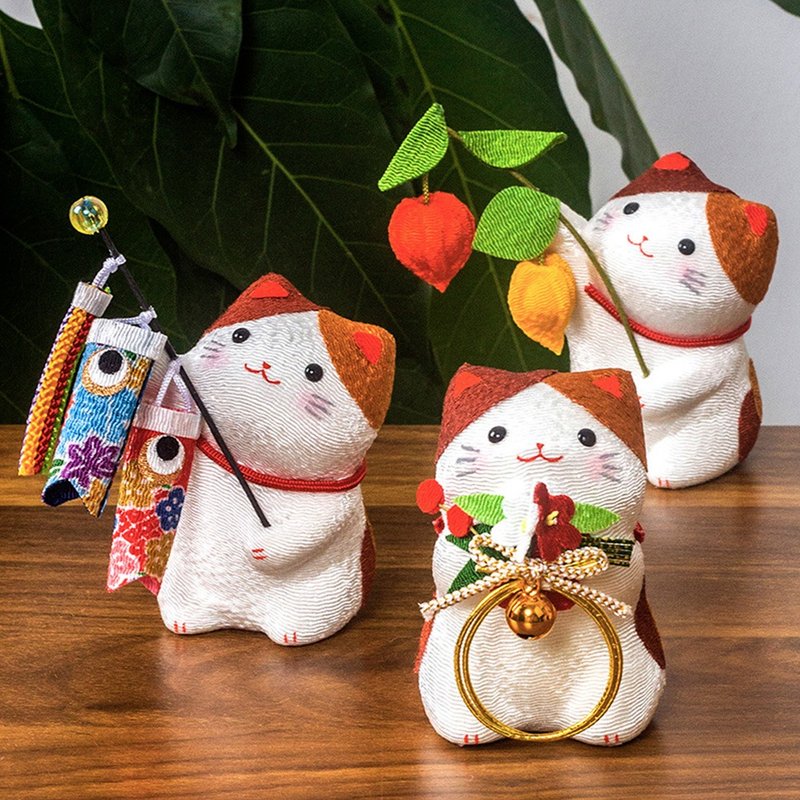 Japanese-made dragon and tiger cloth art three-haired cat lucky carp Tanabata cherry blossoms cute silk cat desktop decoration ornaments - Items for Display - Other Materials 