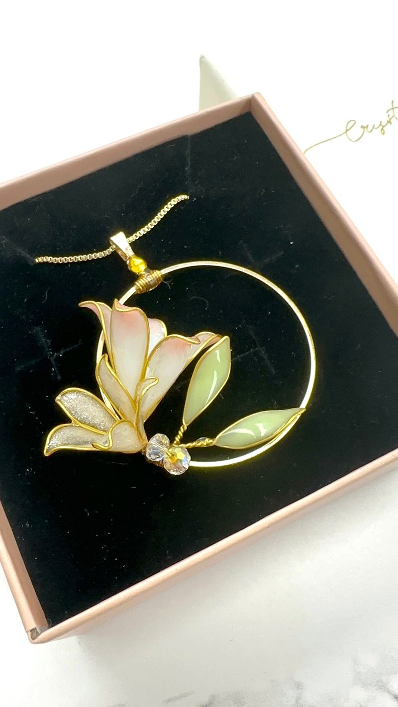 Lily pendant + necklace - Necklaces - Resin Purple