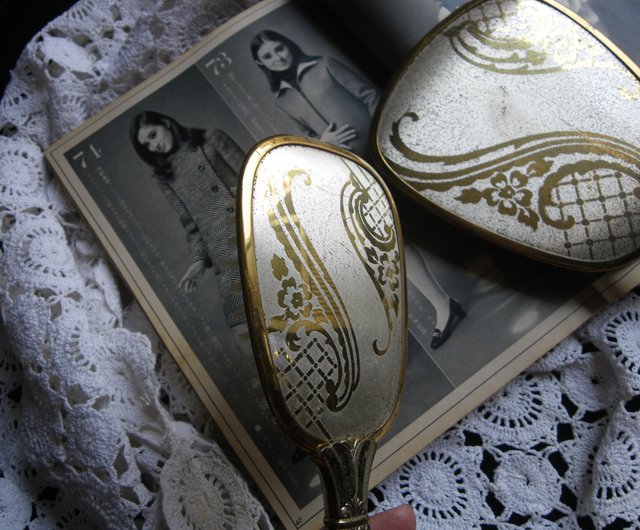 昔】カナダ製初期のハンドミラー＋ヘアボールブラシセット - ショップ