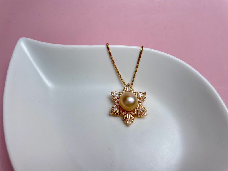 雪花 天然海水珍珠 南洋金珠 可旋轉 滿鑲純銀 吊墜 贈 - 項鍊 - 珍珠 金色
