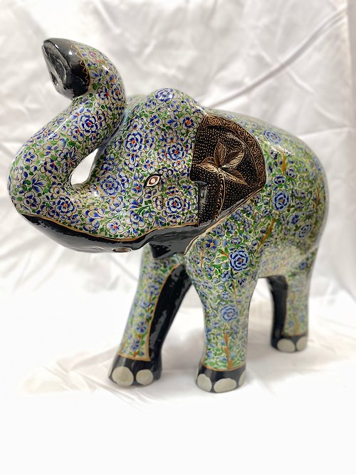 Inyatra｜喀什米爾手工披肩及地毯 印度喀什米爾 手工漆器彩繪大象 — 鳶尾花開