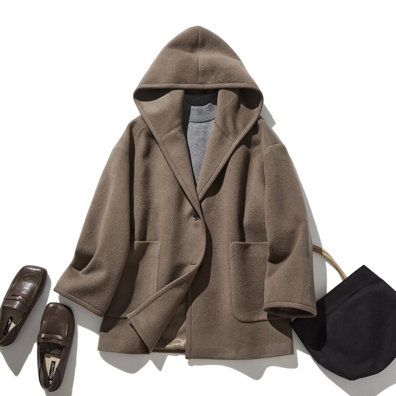 Warm and stylish hooded outer wool coat 241018-1 - เสื้อสูท/เสื้อคลุมยาว - ขนแกะ 