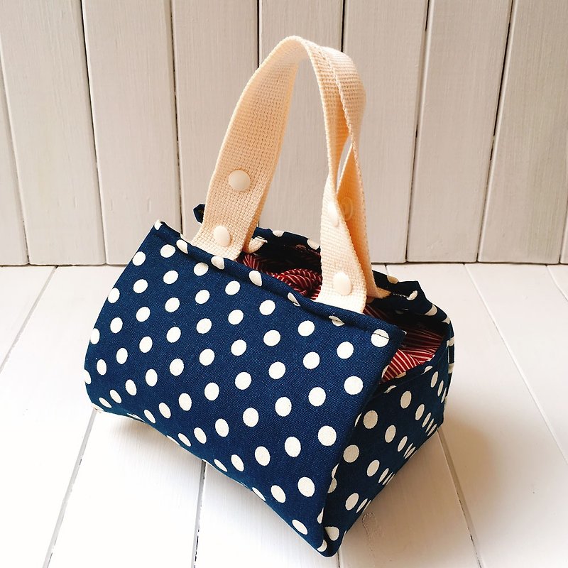 WaWuStyle Furoshiki-like Lunch Bag - กระเป๋าถือ - ผ้าฝ้าย/ผ้าลินิน สีน้ำเงิน