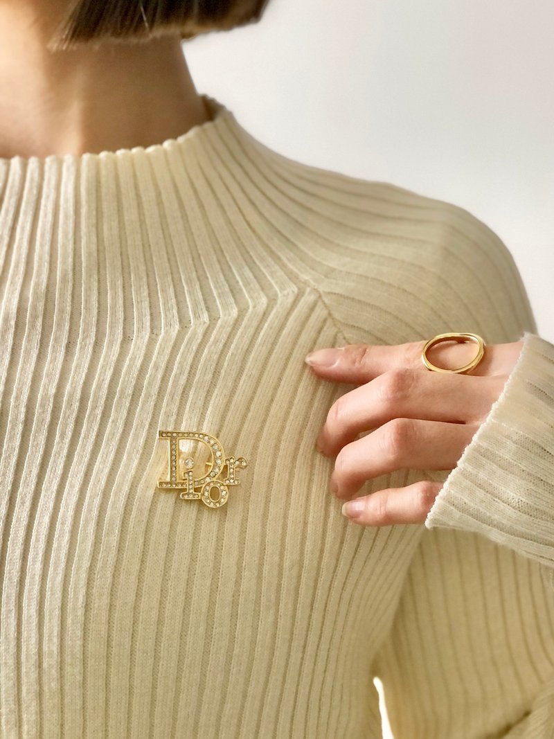 【 日本直送　名牌中古包 】Christian Dior クリスチャン ディオール ラインストーン ブランドロゴ ブローチ ゴールド niyya8 - 胸針 - 其他金屬 金色