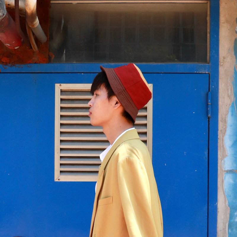 赤褐色の綿漁師の帽子バケツ帽子 - 帽子 - コットン・麻 レッド