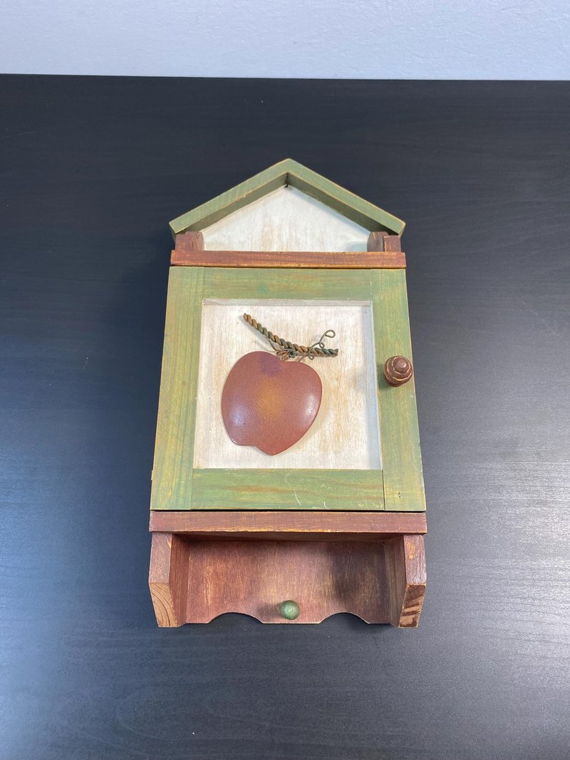 Vintage Wooden Key Cabinet, Wall Mounted, 4 Hooks, Apple Shape, Wall Hanging - Wall Décor - Wood 