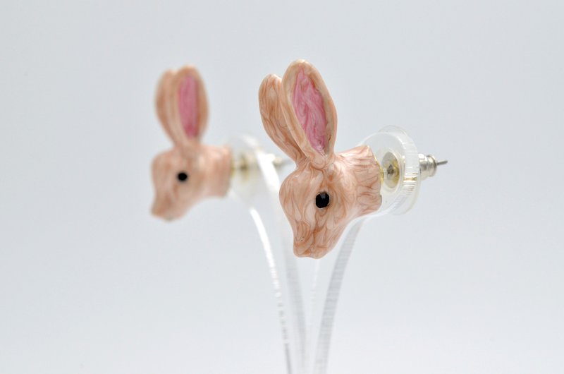 TIMBEE LO Rabbit Head Earrings Pink Beige Resin Enamel Hand-painted Coating Limited Product - ต่างหู - โลหะ สึชมพู