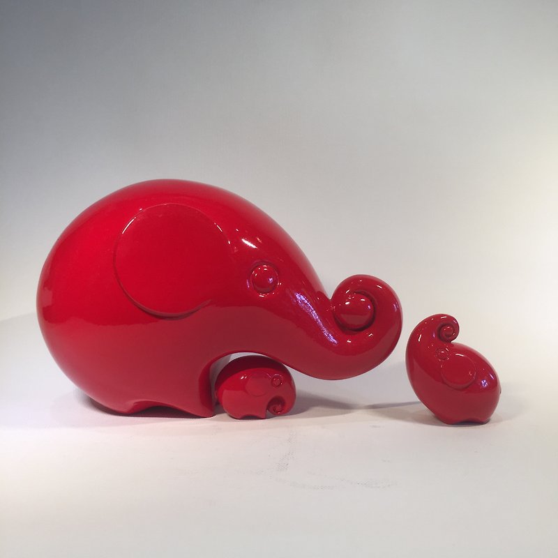 Elephant sculpture - 玩偶/公仔 - 樹脂 紅色