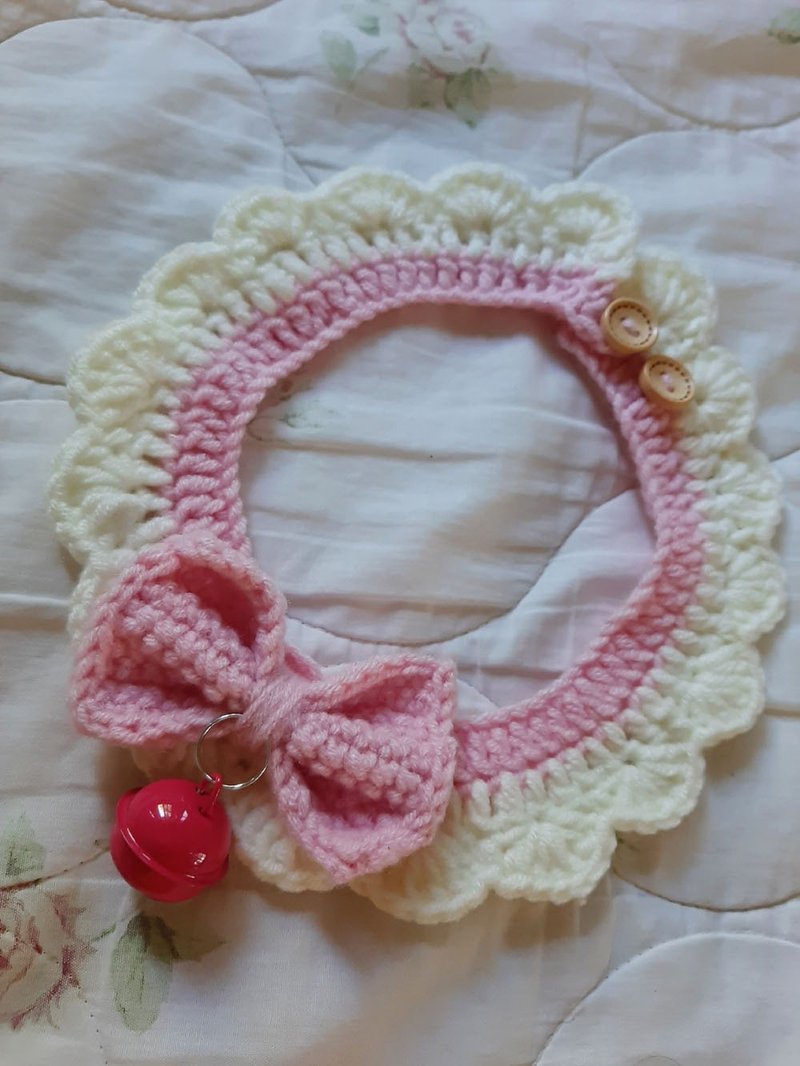 Cloudy SWEET PINK Cat collar Crochet Handmade - ปลอกคอ - เส้นใยสังเคราะห์ สึชมพู