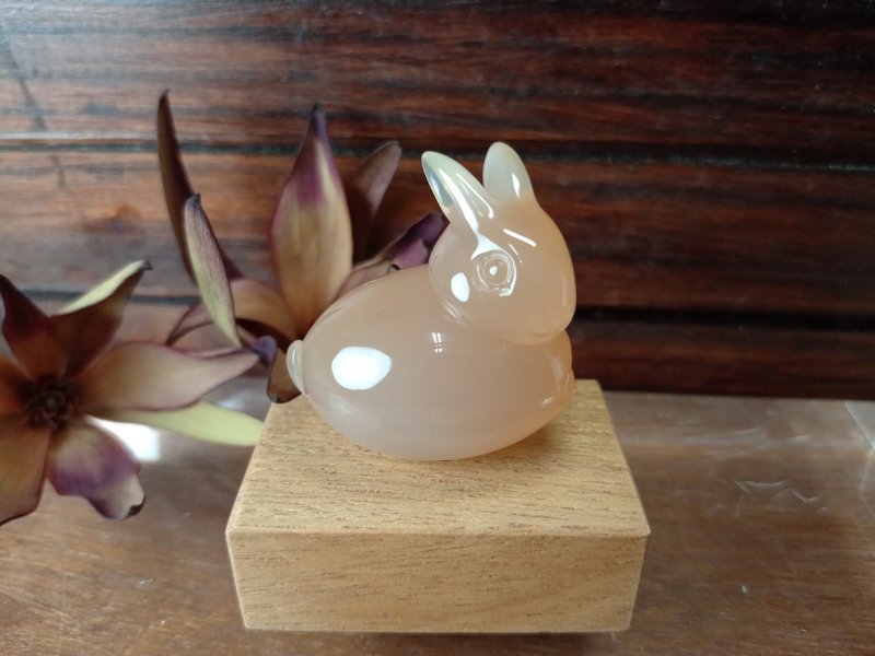 小雕件 小品動物-兔 黃玉髓 - 擺飾/家飾品 - 玉石 卡其色
