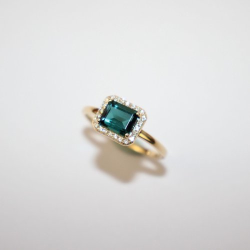 Petit Madam Jewelry 【幽藍夜空】18K 天然Indigo藍碧璽鑽石圍鑲戒指 光環戒