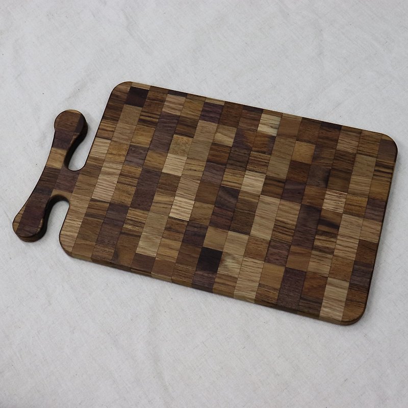 Solid wood checkerboard plaid dinner plate, cutting board, bread plate, breakfast plate, snack plate, photography props - ถาดเสิร์ฟ - ไม้ 