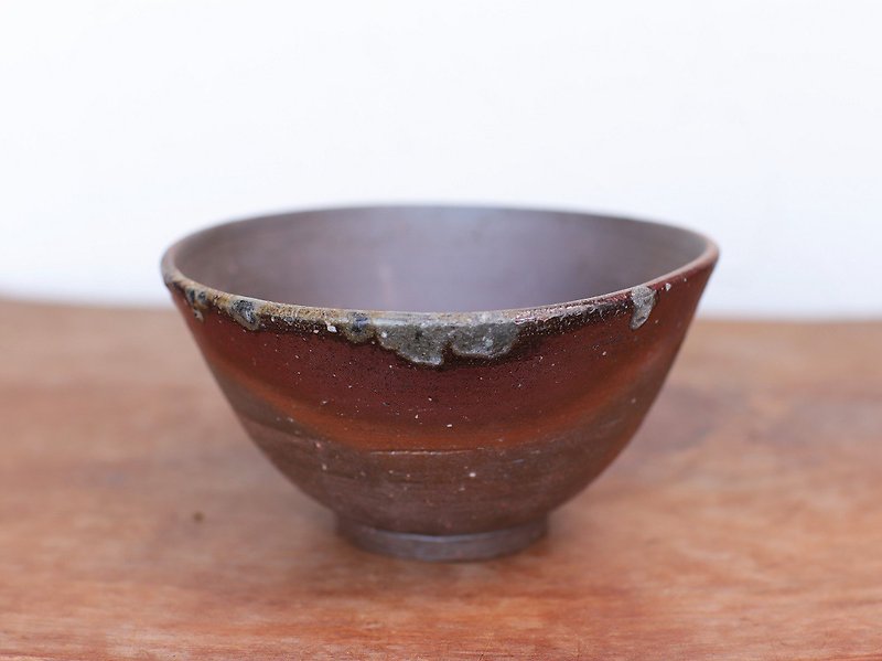 Bizen ware rice bowl (middle) m2-032 - ถ้วยชาม - ดินเผา สีนำ้ตาล