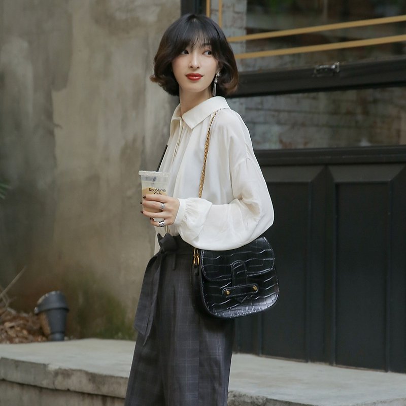 French retro drop shoulder lantern sleeve shirt|shirt|autumn|cotton|Sora-360 - เสื้อเชิ้ตผู้หญิง - ผ้าฝ้าย/ผ้าลินิน ขาว