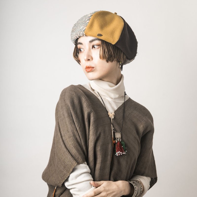 A versatile beret, with three different colors&textures of fabric combination - Hats & Caps - Wool Multicolor