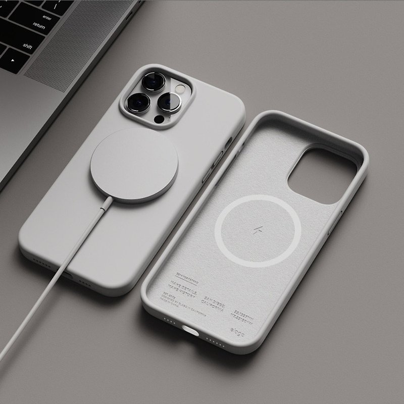 iPhone 14 Plus/Pro/ Pro Max MagSafe non-stick Silicone protective case - Phone Cases - Silicone Khaki