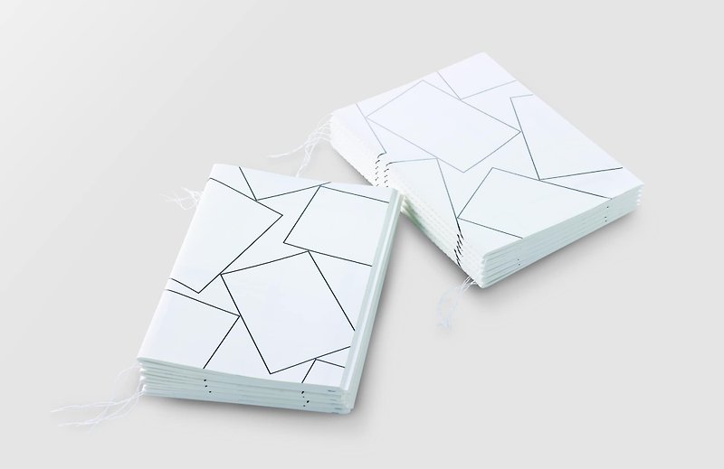 デザインスタジオアトリエ台湾ポストカード特別展コレクション - 本・書籍 - 紙 ホワイト