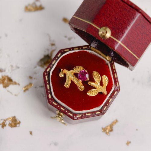 Purnima Magic Salon 天然玫瑰石榴石 金枝金葉925銀戒 純銀k金色 【聖誕飾品】